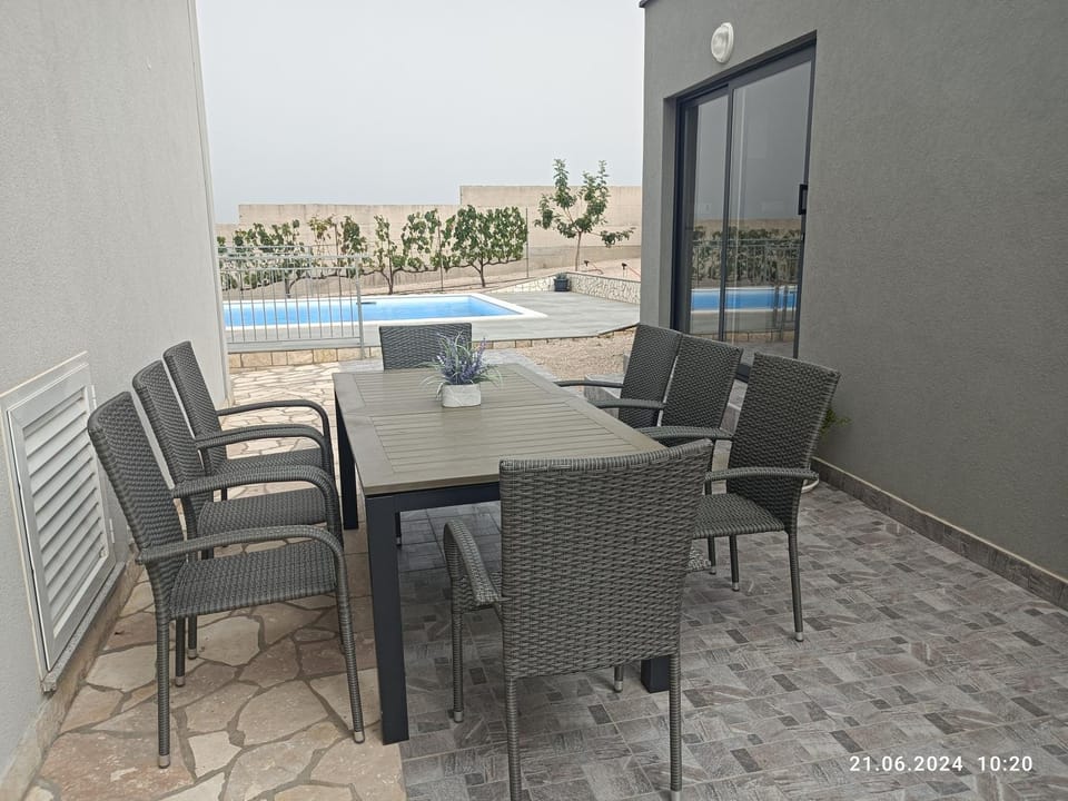 Patio, Balcony/Terrace
