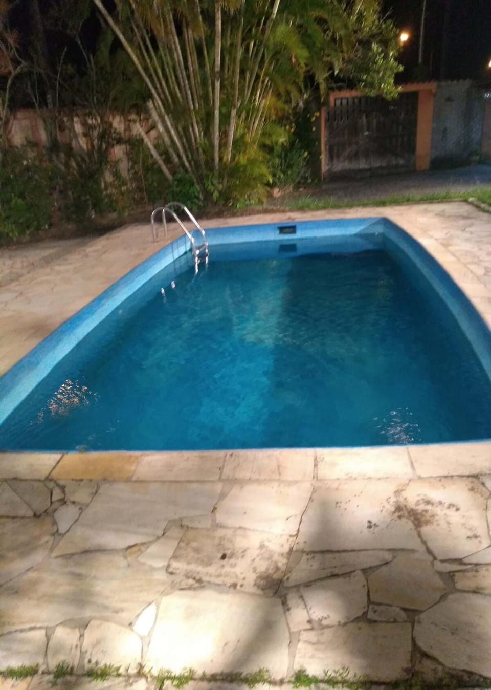 Casa de Praia com Piscina e Churrasqueira a 400m do Mar House in Itanhaém