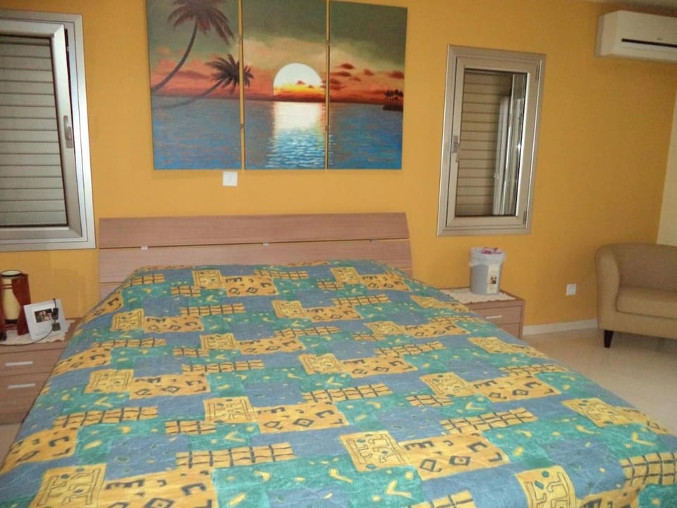 Modern spotless house with full privacy and WiFi in Aglantzia Nicosia House in Nicosia City