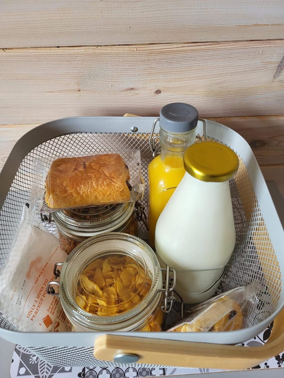 Ballyhemlin pods - Blackthorn Apartment in Northern Ireland