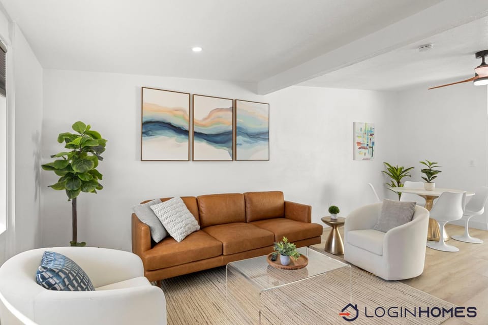 Brand New Home w Parking Blocks from Oldtown- 4D House in Scottsdale