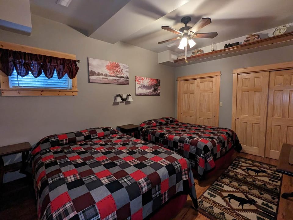 Bed, flat iron, wardrobe