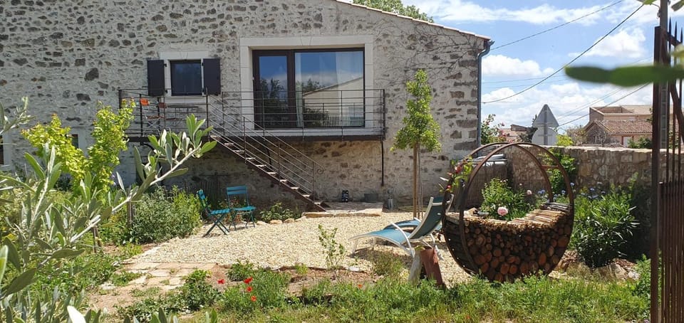 Garden, Garden view