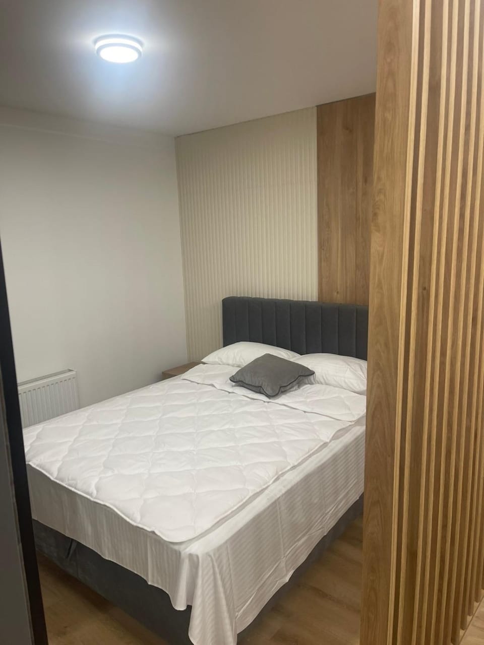 Bedroom, wardrobe