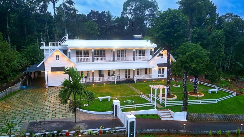 Uthuppan's 3bedroom unit Apartment in Kerala