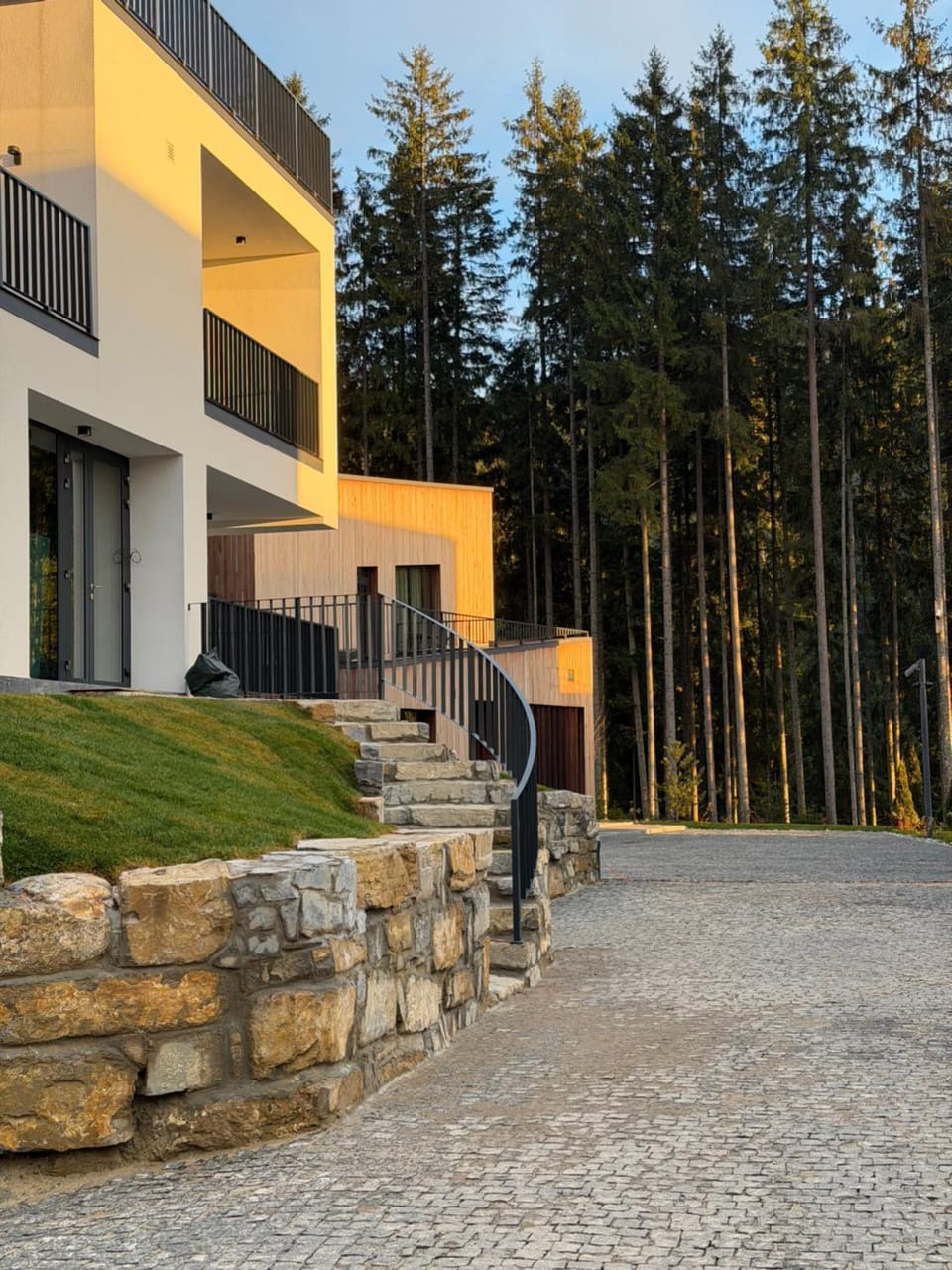 Property building, Day, Natural landscape