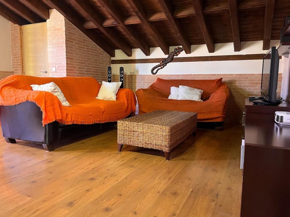 Casa de la Hermita House in Sierra Norte