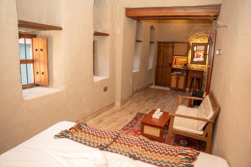 Bed, Living room, wardrobe