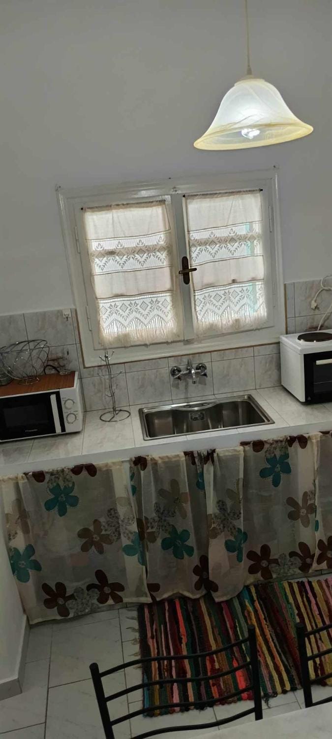 Lipsi Eirini s Home House in Decentralized Administration of the Aegean