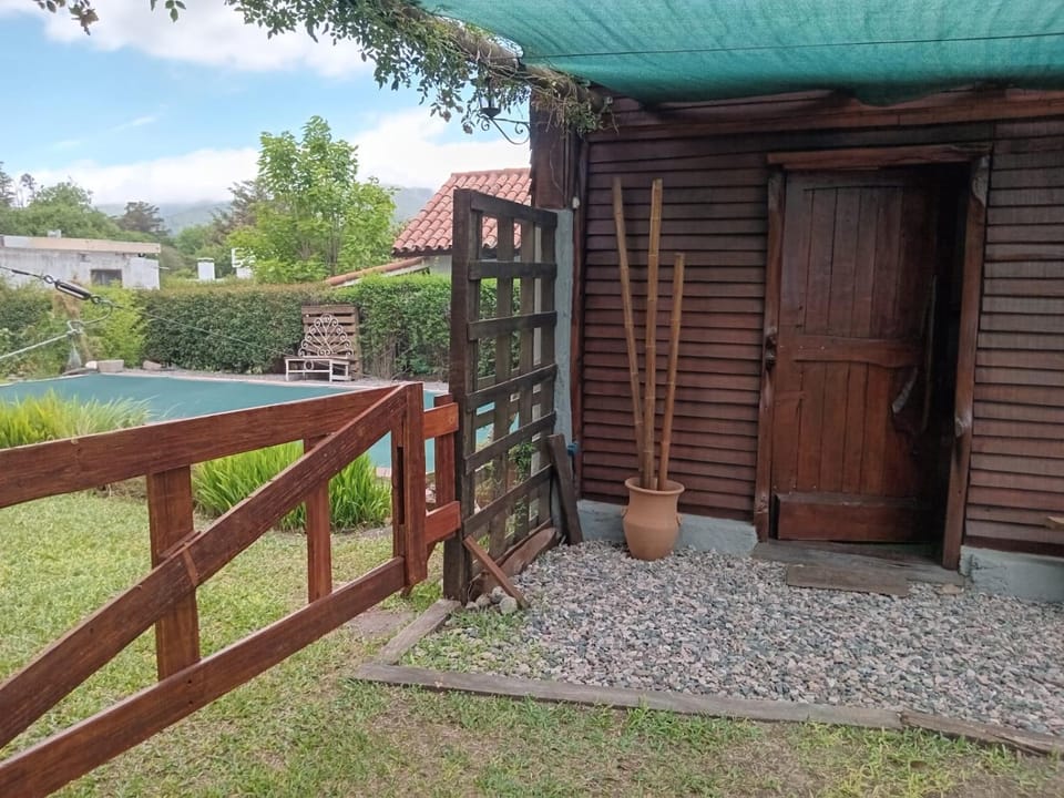 CaBaña Loft 400 m BaLneario CeNtro Estacion Rio Apartment in Huerta Grande