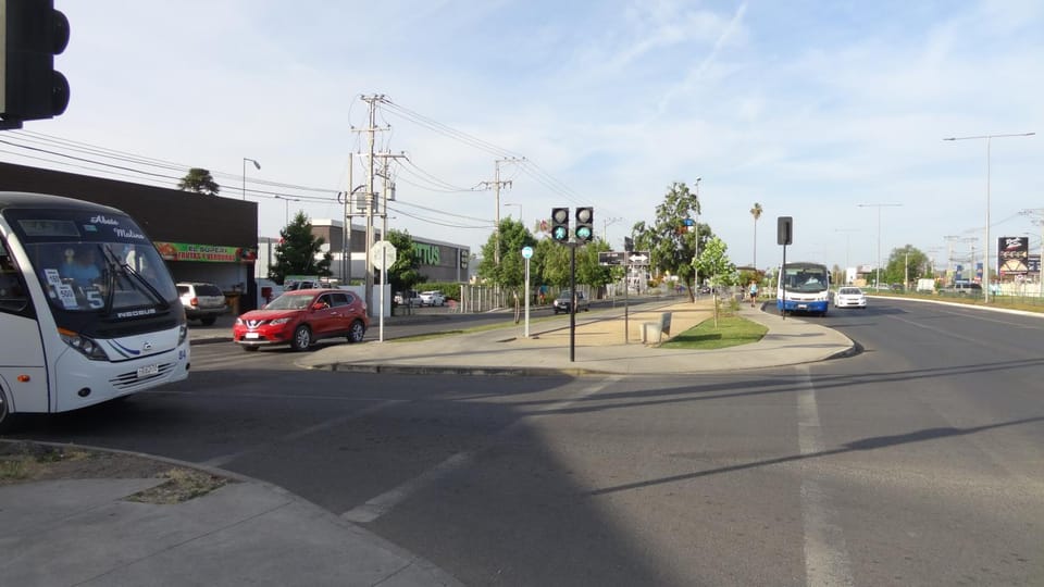 Neighbourhood, Supermarket/grocery shop
