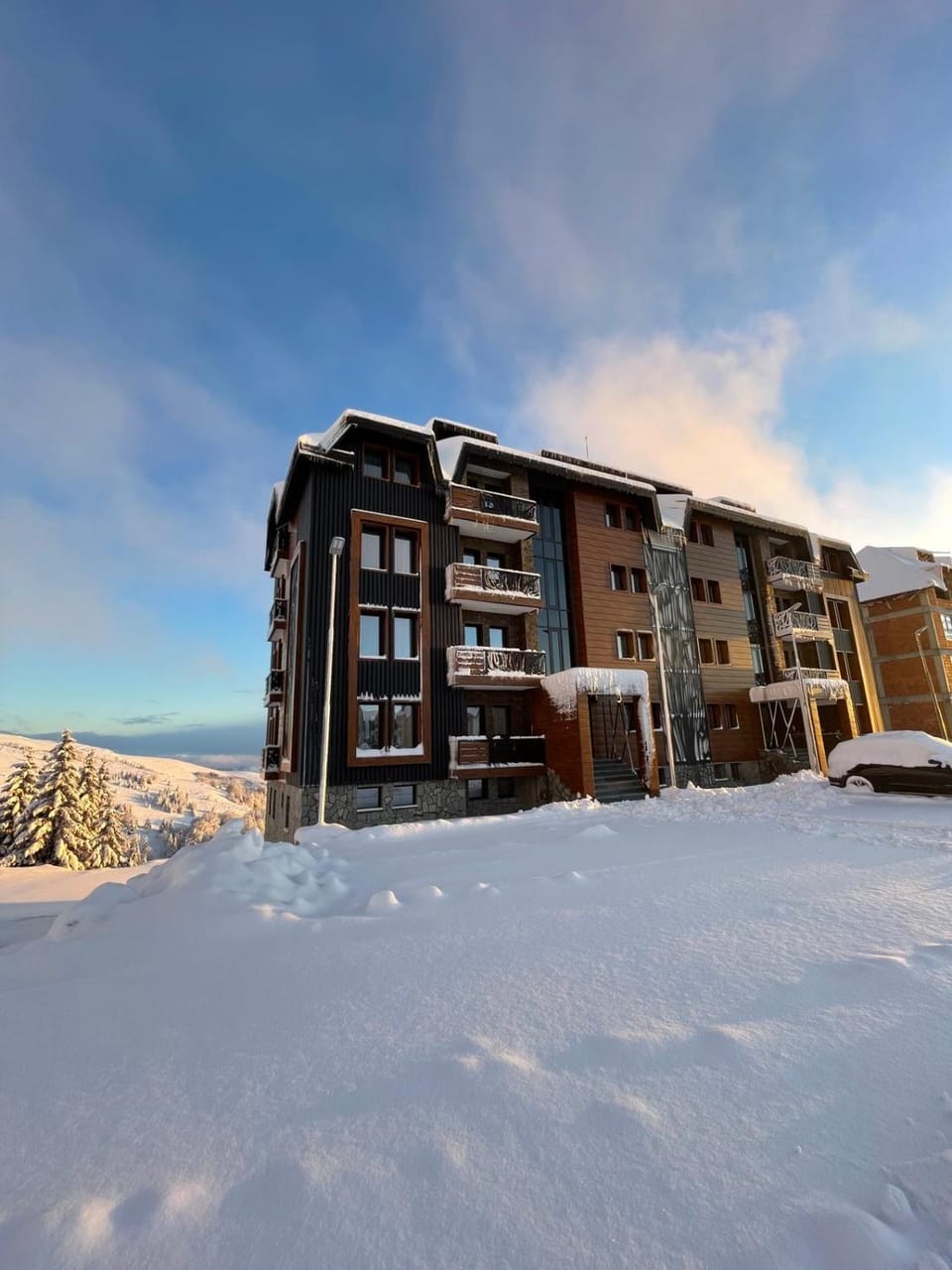 Mountain Paradise Ski In & Out - Vila Golija Kopaonik Apartment in Serbia