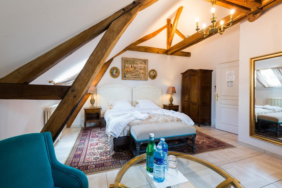 Aux Charmes de Maintenon Bed and Breakfast in Île-de-France