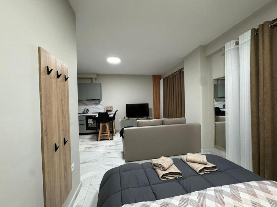 TV and multimedia, Kitchen or kitchenette, Bedroom