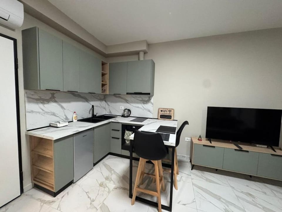 TV and multimedia, Kitchen or kitchenette, oven