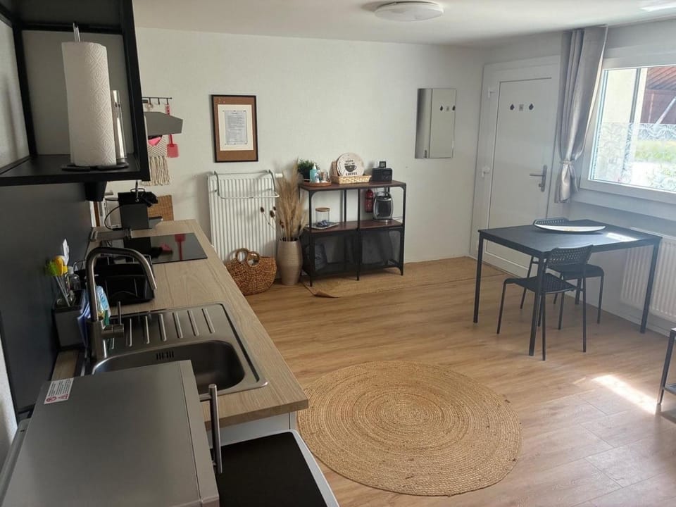 Kitchen or kitchenette, Living room, stove, kitchen