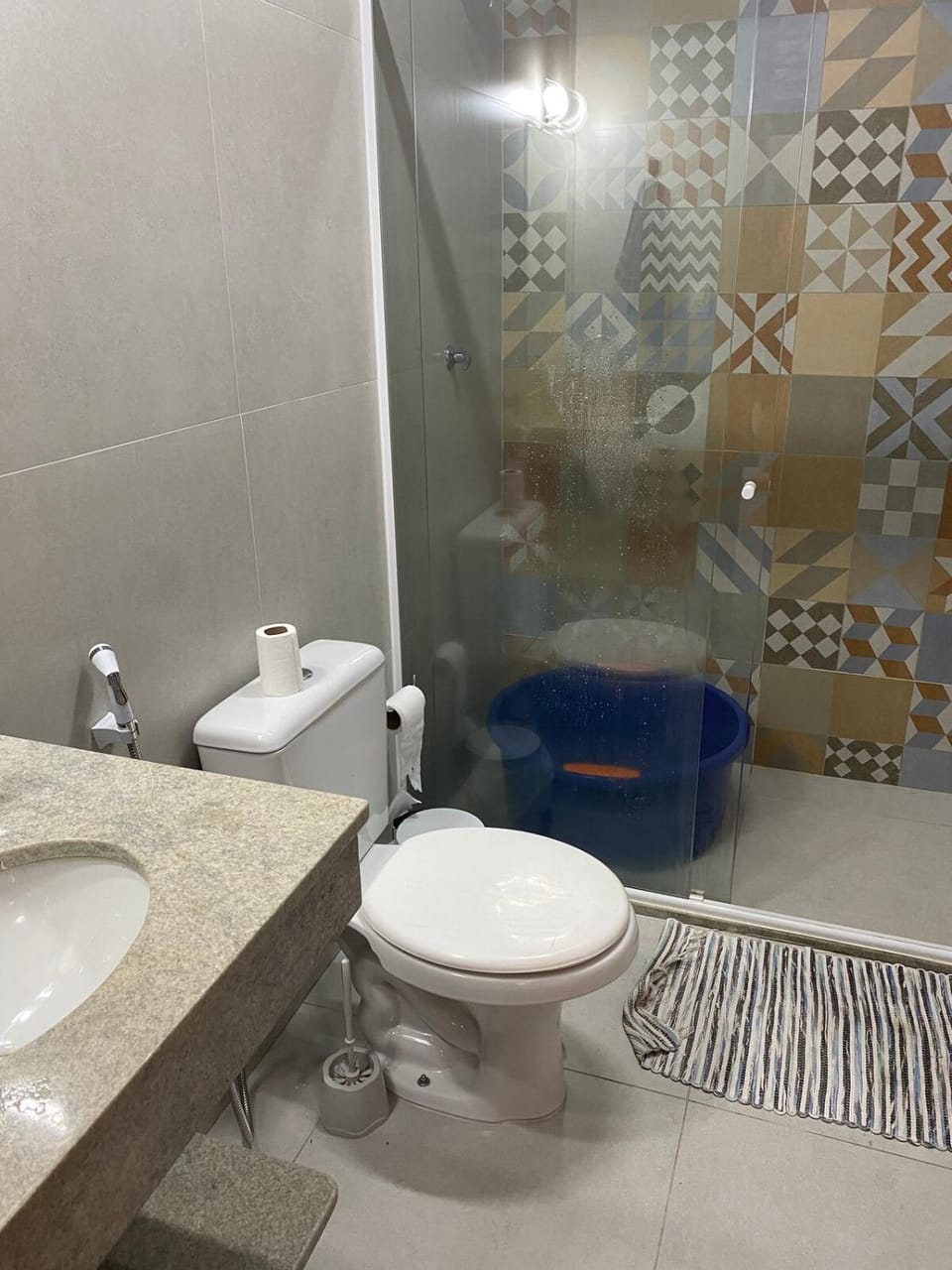 Shower, Toilet, Bathroom