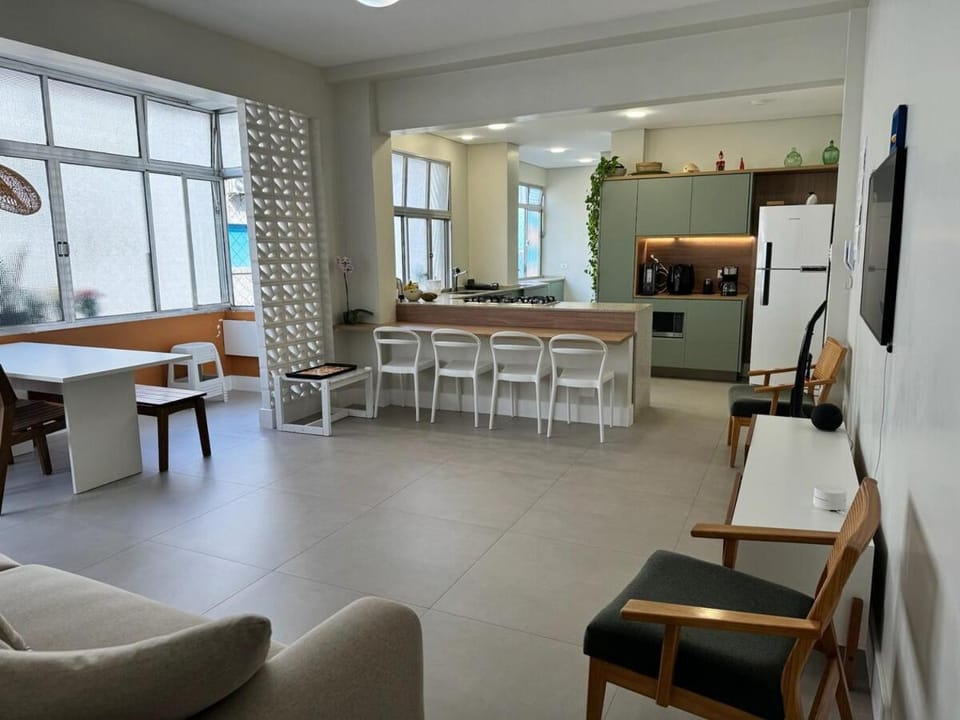Kitchen or kitchenette, Living room, stove