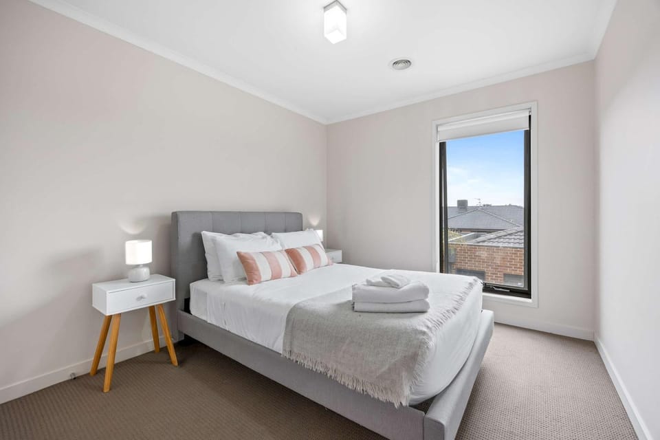 Welcoming Willoby Apartment Ballarat House in Ballarat