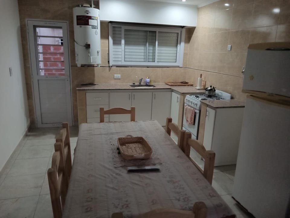 Residencia Los Miottis Apartment in Necochea