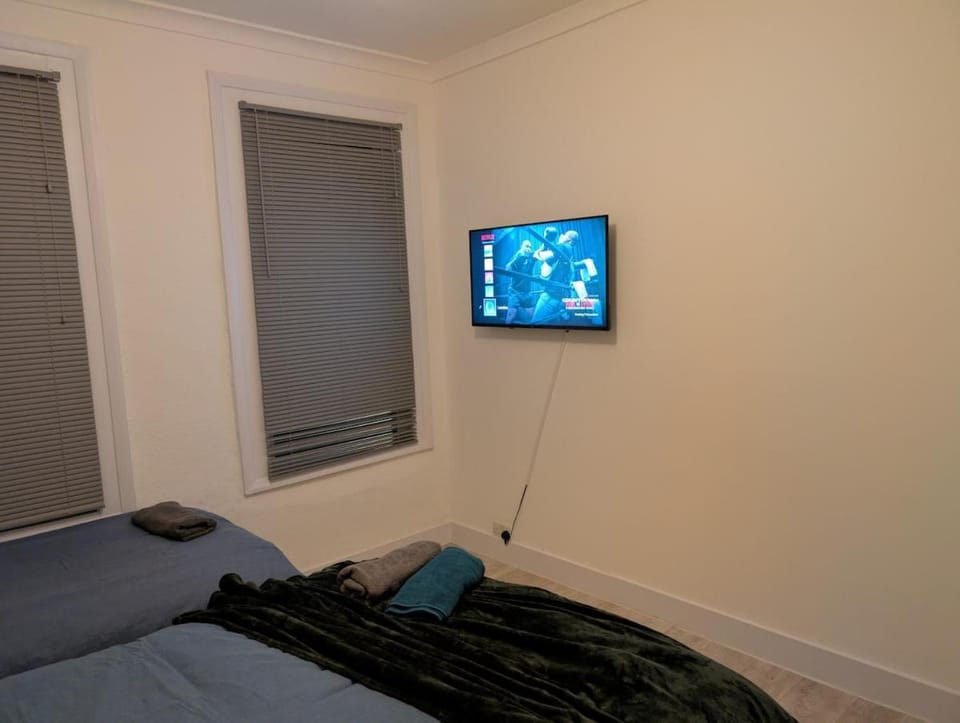 3 bedroom near Tottenham Stadium London Apartment in London