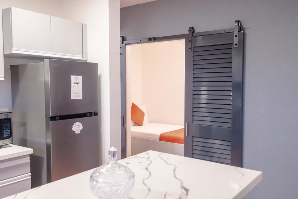 Deany's Uptop Luxury Suite Apartment in Anguilla