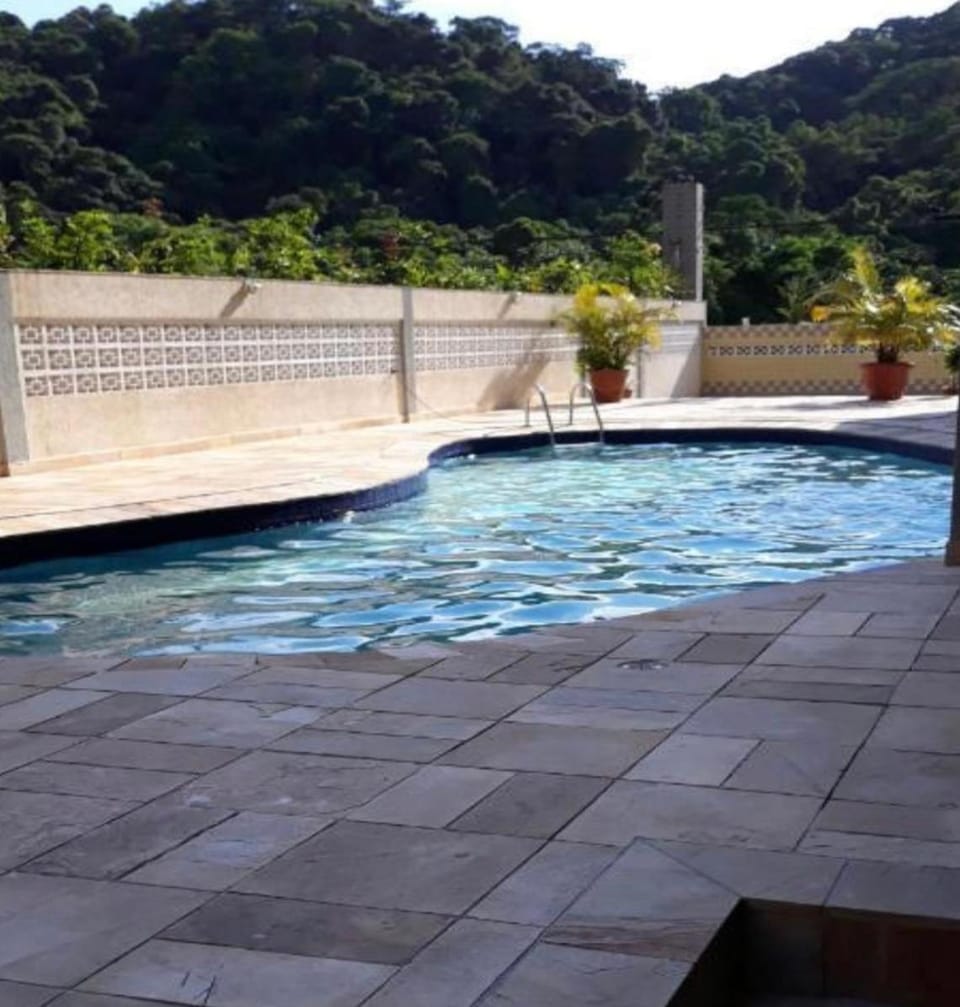Apartamento enseada Apartment in State of São Paulo