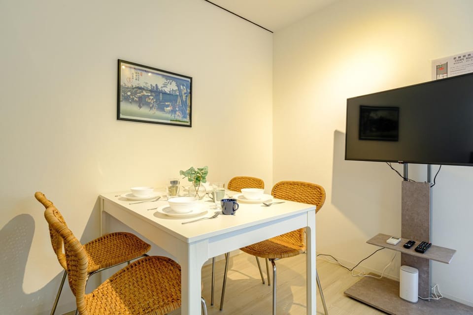 TV and multimedia, Dining area