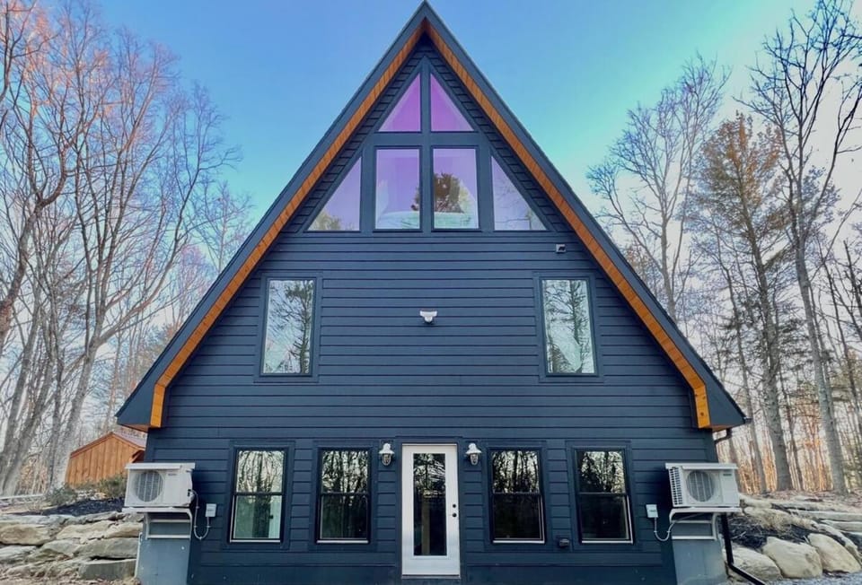 Chickadee A-Frame House in Freeport