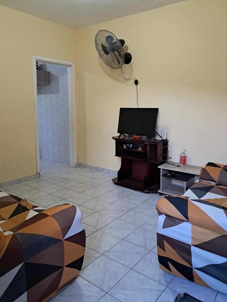 CASA DE PRAIA ACONCHEGANTE PERFEITA PARA SUA FAMÍLIA e AMIGOS House in Itanhaém