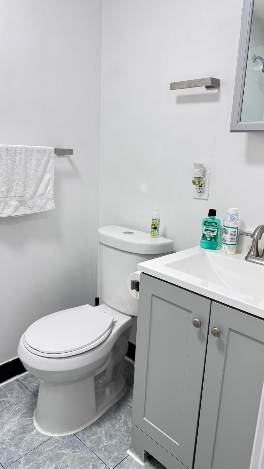 Toilet, Bathroom
