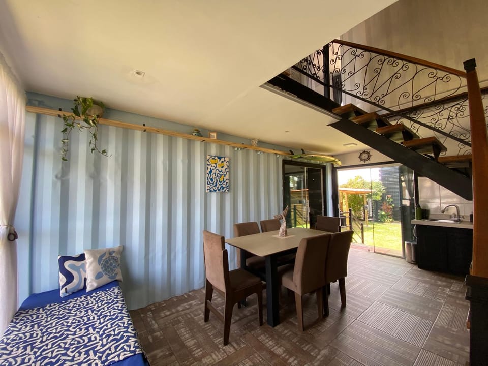 The Box Container House casa oceano House in Imbituba