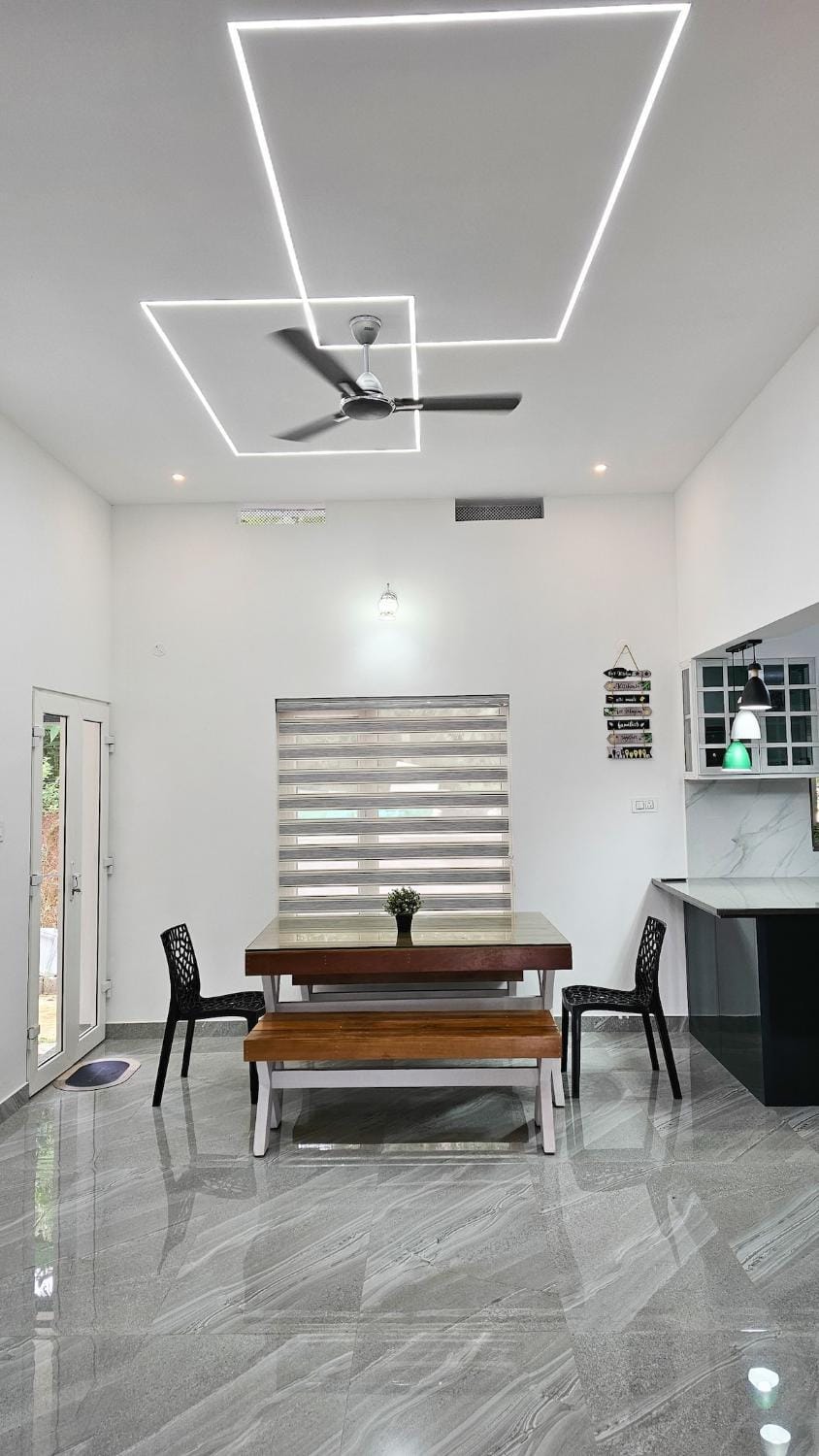 Uthuppan's first floor 2brm Apartment in Kerala