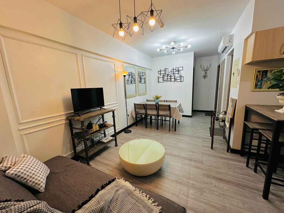 Communal lounge/ TV room, TV and multimedia, Living room, Seating area