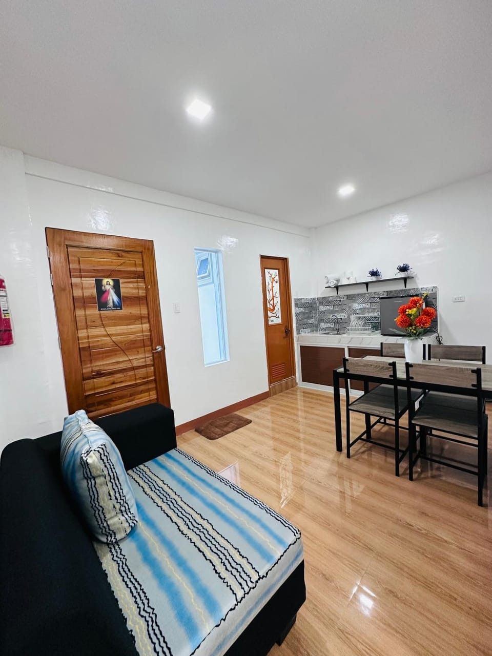 The Guron's Residences Apartment in Central Visayas