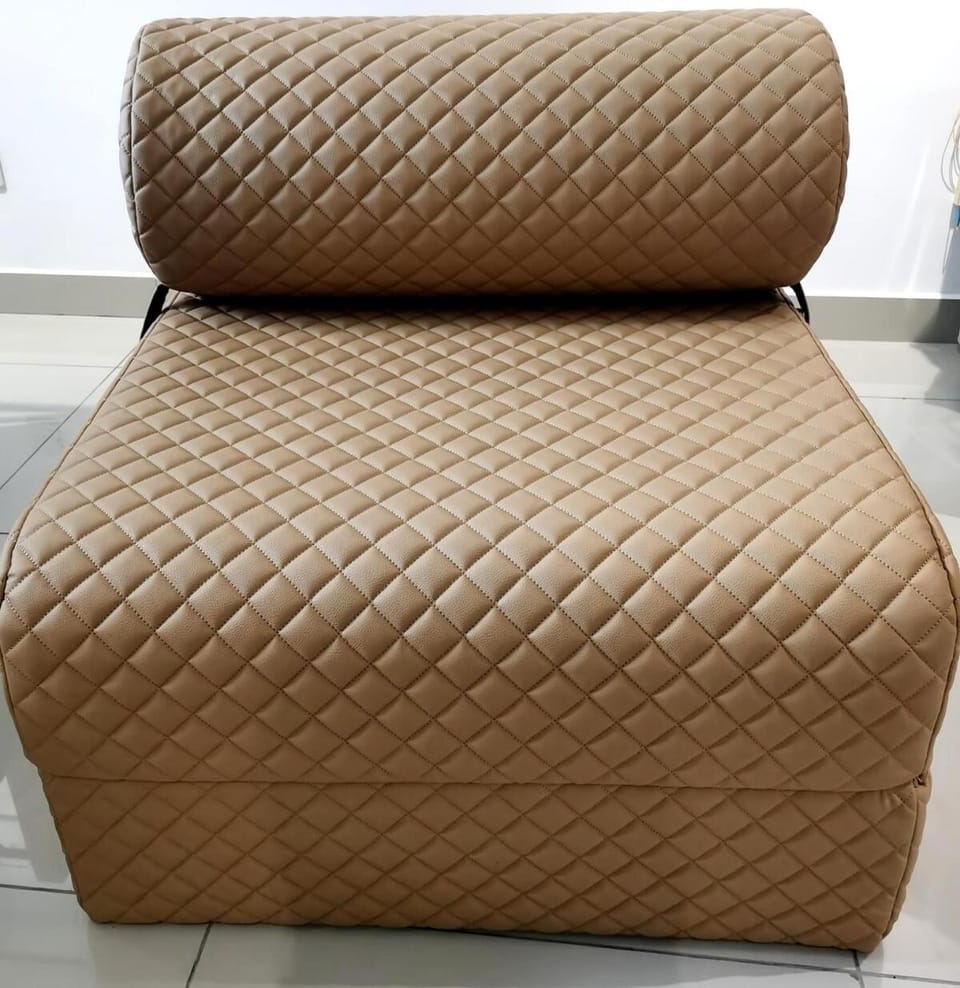 Cozy Studio in PJ Central Wi-Fi Netflix Apartment in Petaling Jaya