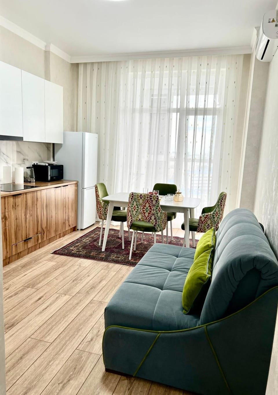Квартира бизнес-класса в центре левого берега Apartment in Kazakhstan