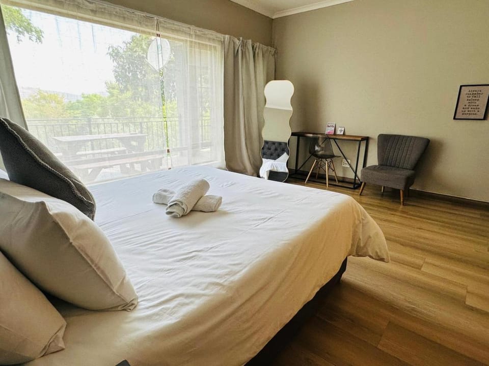 100 on Simon Bekker Kosmos Nature lodge in North West, South Africa