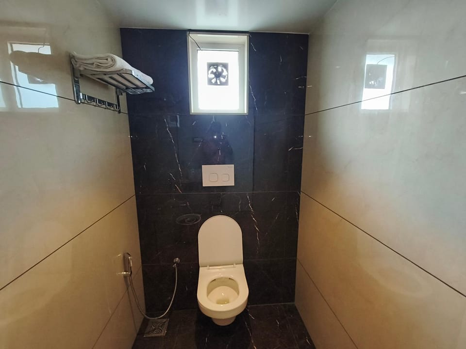 Toilet, Bathroom