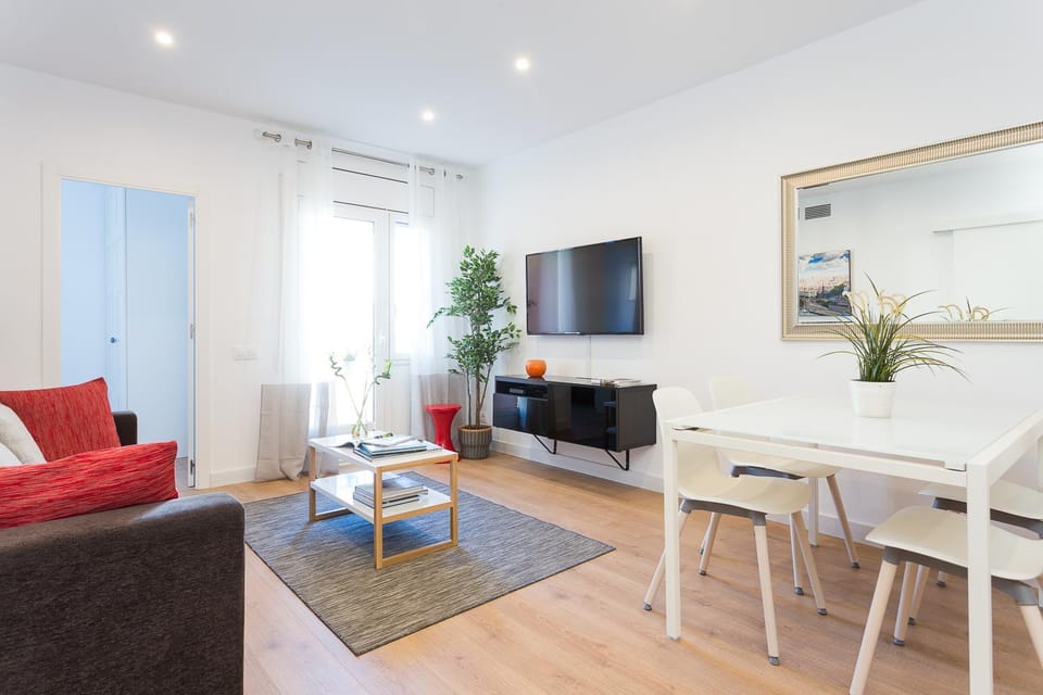 TV and multimedia, Living room, Dining area