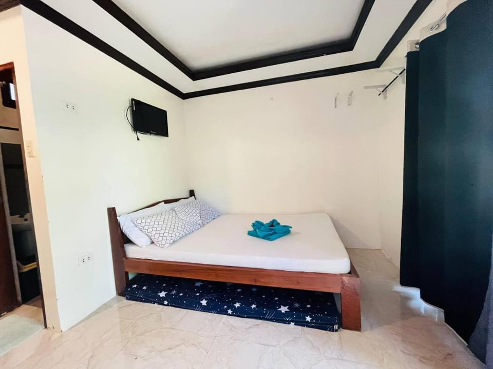 Kiera Homestay Bed and Breakfast in General Luna
