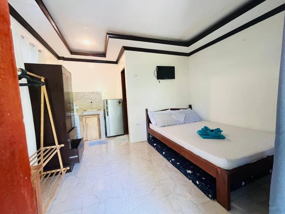 Kiera Homestay Bed and Breakfast in General Luna