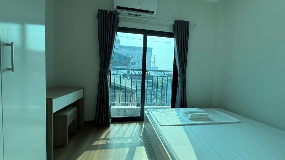 Balcony/Terrace, Bedroom