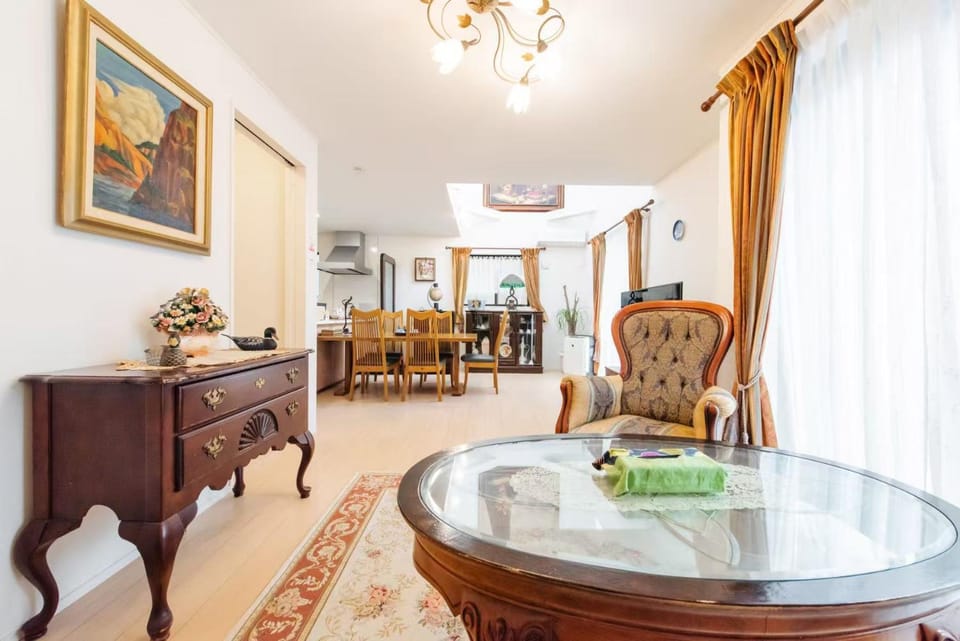 3 minutes walk to the station, direct to Ikebukuro, two-story house with a garden 大山一户建IT0534 Villa in Japan
