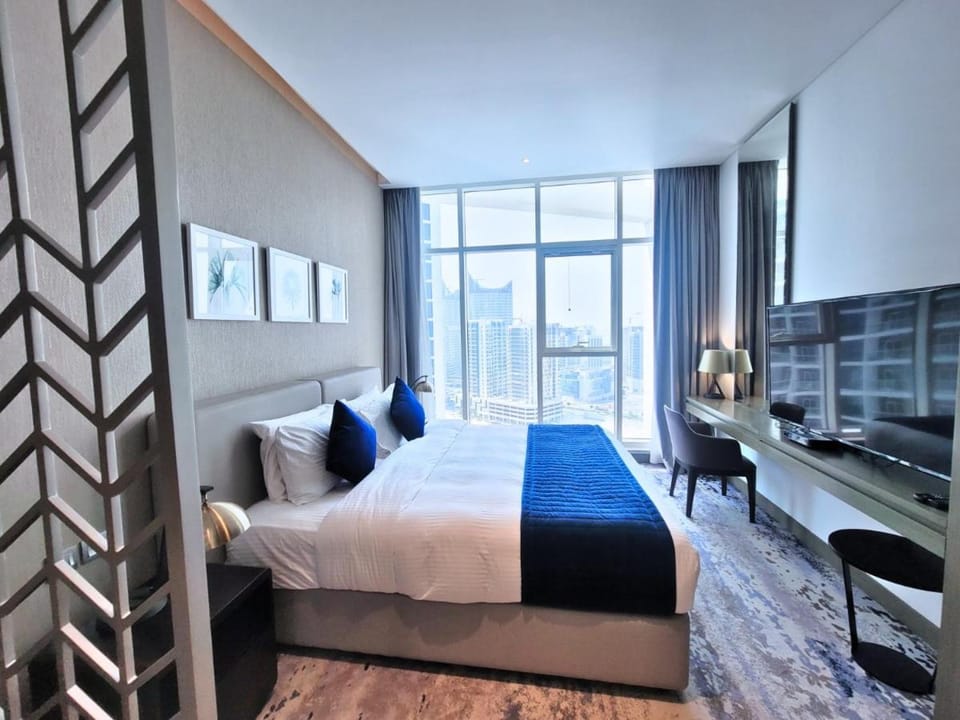 Blue Ocean Holiday Homes - Damac Maison Prive Apartment in Dubai