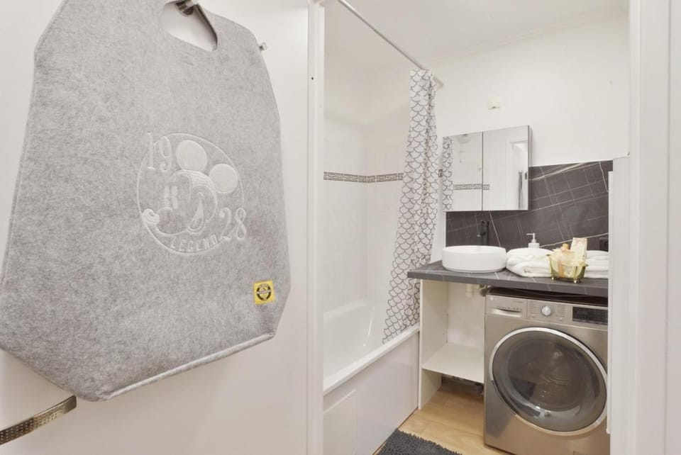 Apartment 5min from Disneyland Paris & Vallee Village Outlet Apartment in Magny-le-Hongre