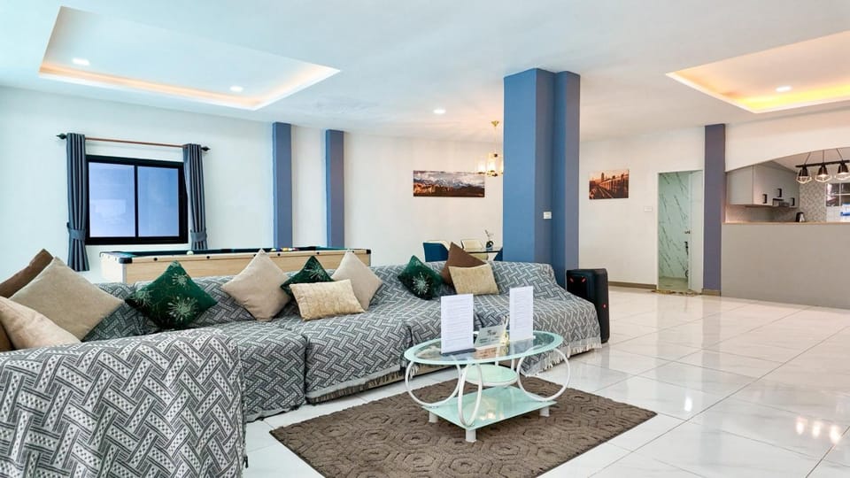 Property building, Living room