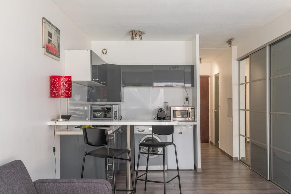 Le Sylvaplana Centre Juan 3 couchages Apartment in Antibes