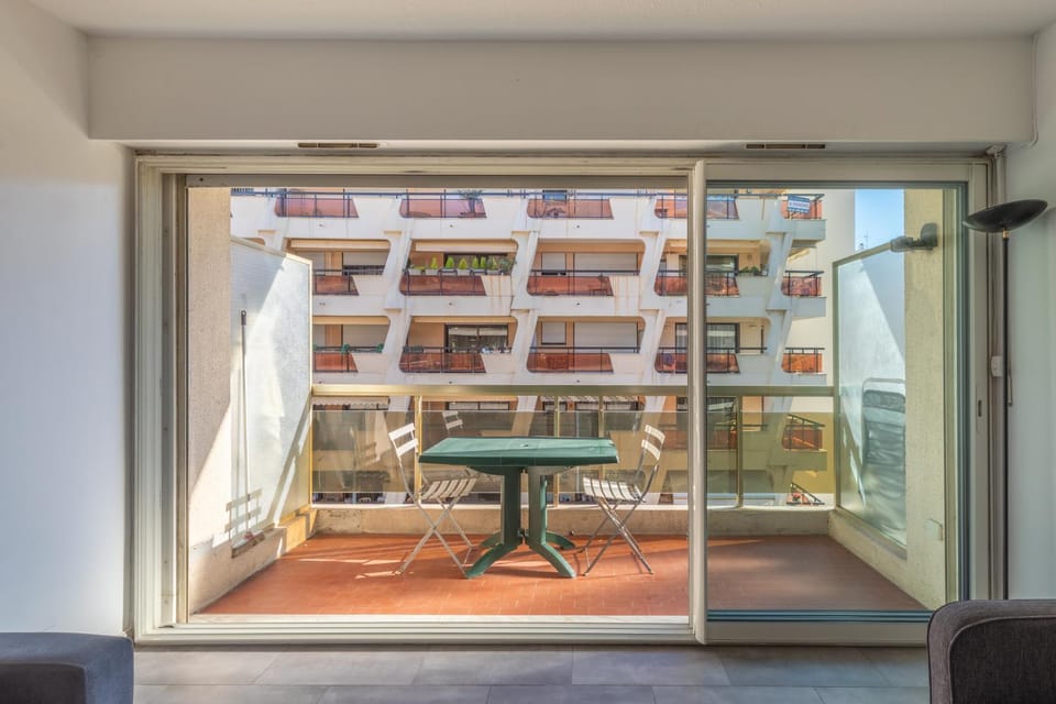 Le Sylvaplana Centre Juan 3 couchages Apartment in Antibes