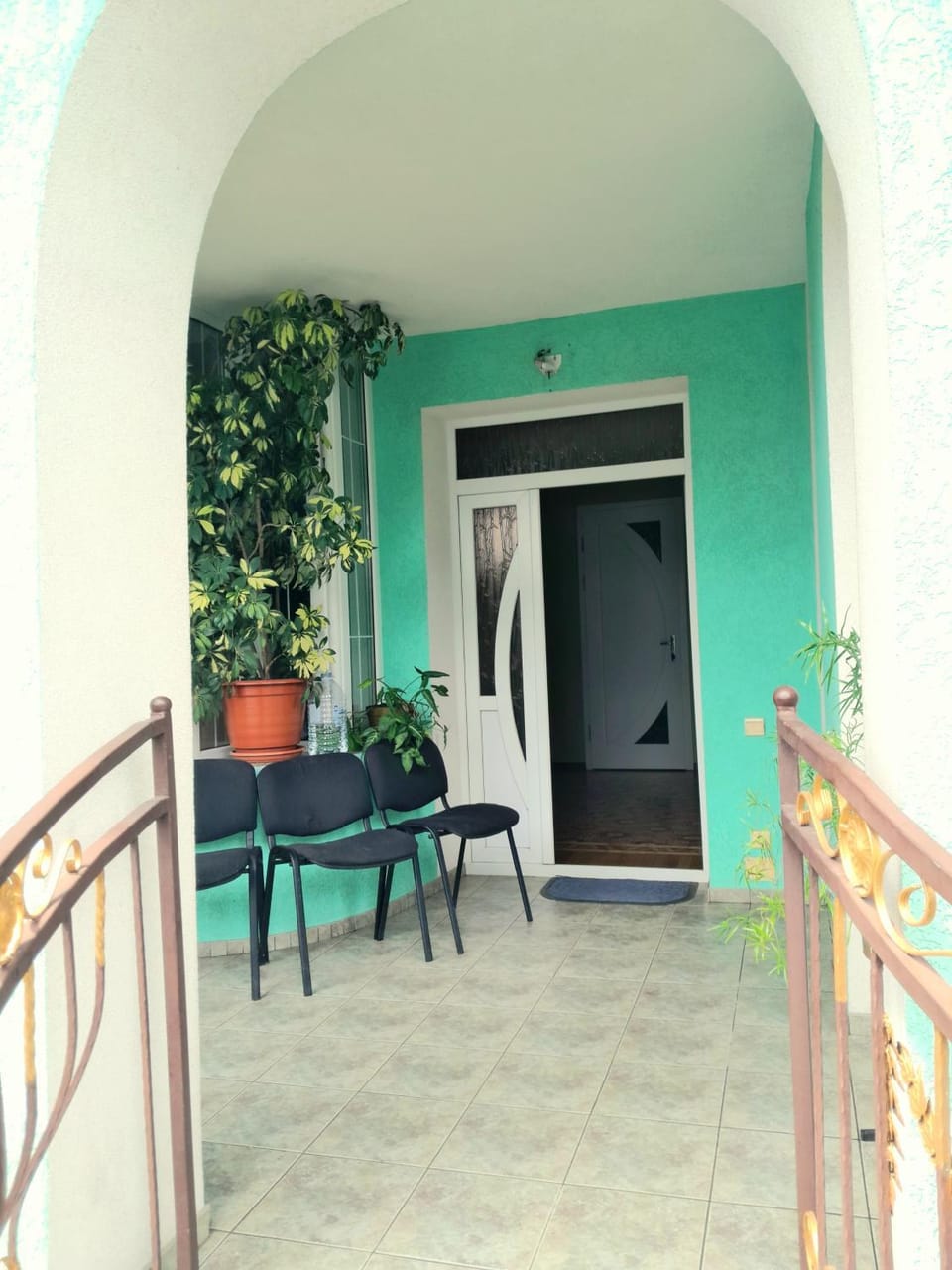 Guest House Sirius Bed and Breakfast in Chișinău